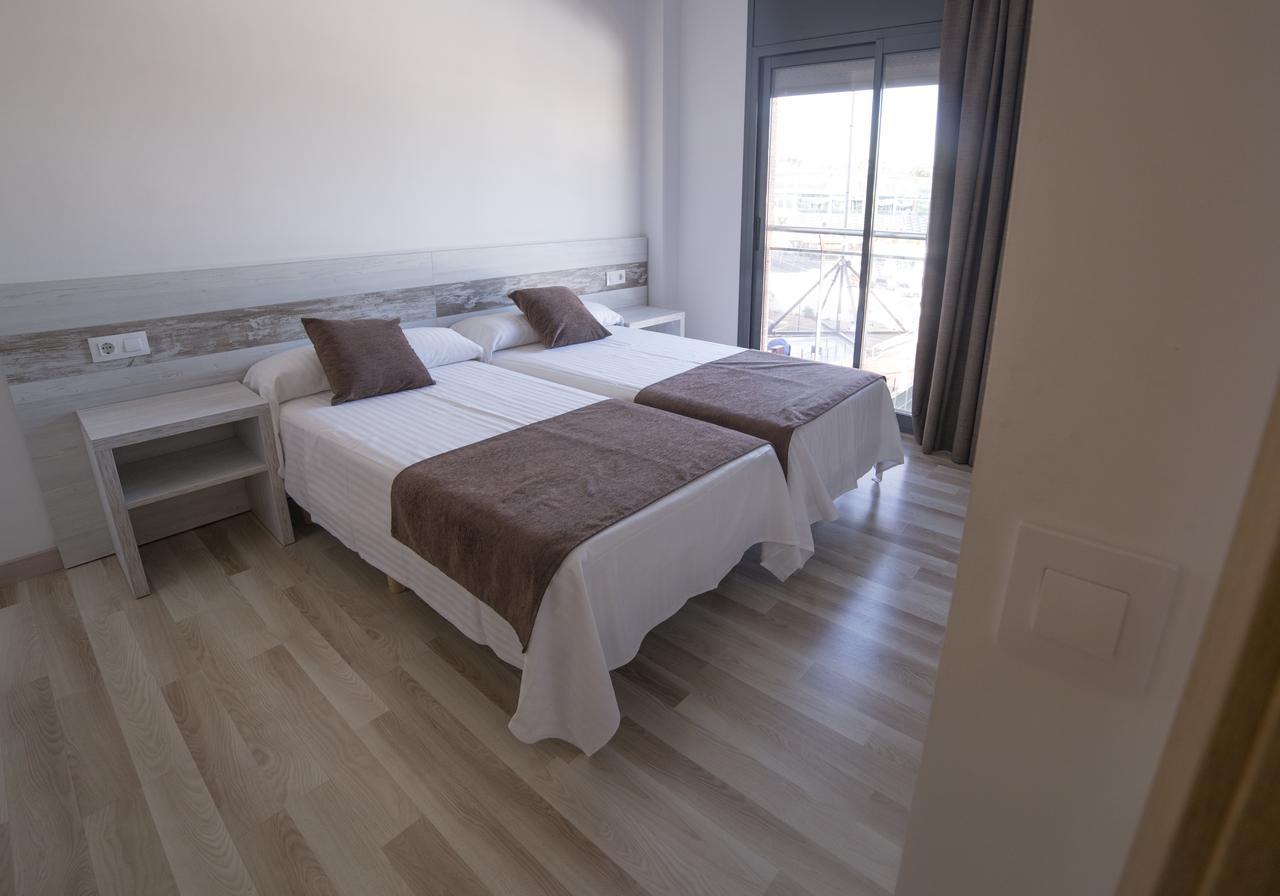 Apartaments Ponent Льорет-де-Мар Экстерьер фото